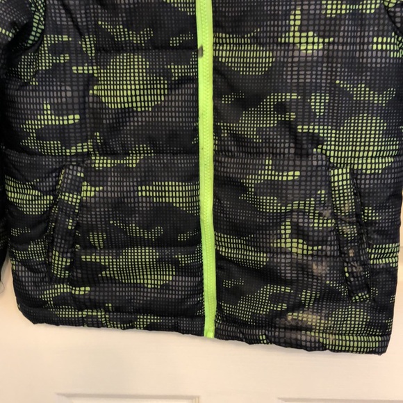 Swiss Tech Boys Camo Coat Size M - Picture 3 of 11